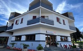 Hotel Aurora